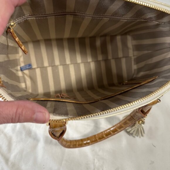 NWT VINTAGE BRAHMIN MULTI FLORA MEDIUM DUXBURY FLORAL PURSE/SHOULDER BAG/SATCHEL - Picture 12 of 14